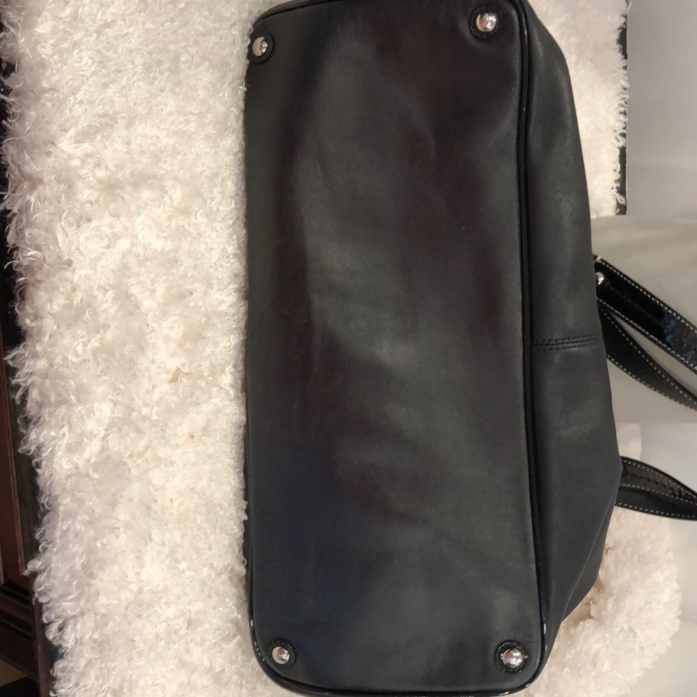 COACH SATCHEL🤗SUPER ROOMY final reduction. Soft leather turquoise lining. - Picture 7 of 7
